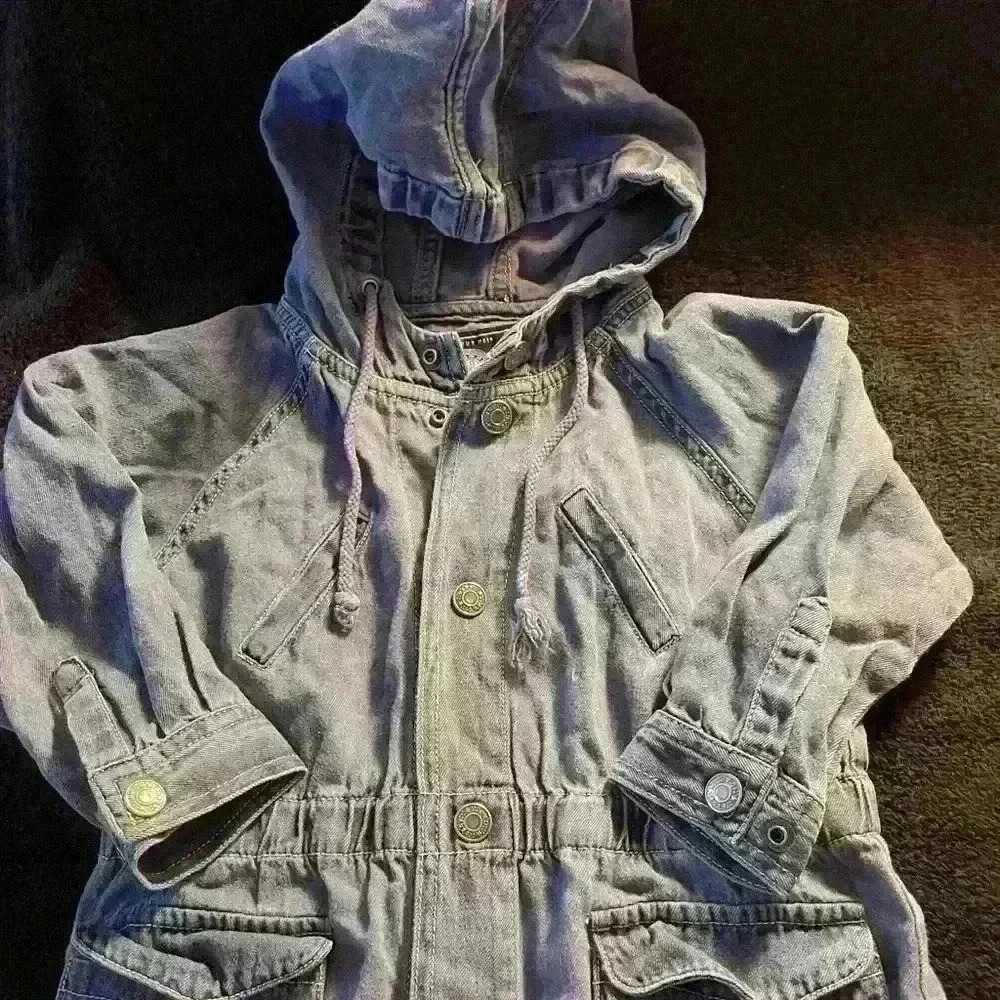 Vintage 1990’s GAP Jean Jacket with hood 12-24 months 100%Cotton - Picture 1 of 6
